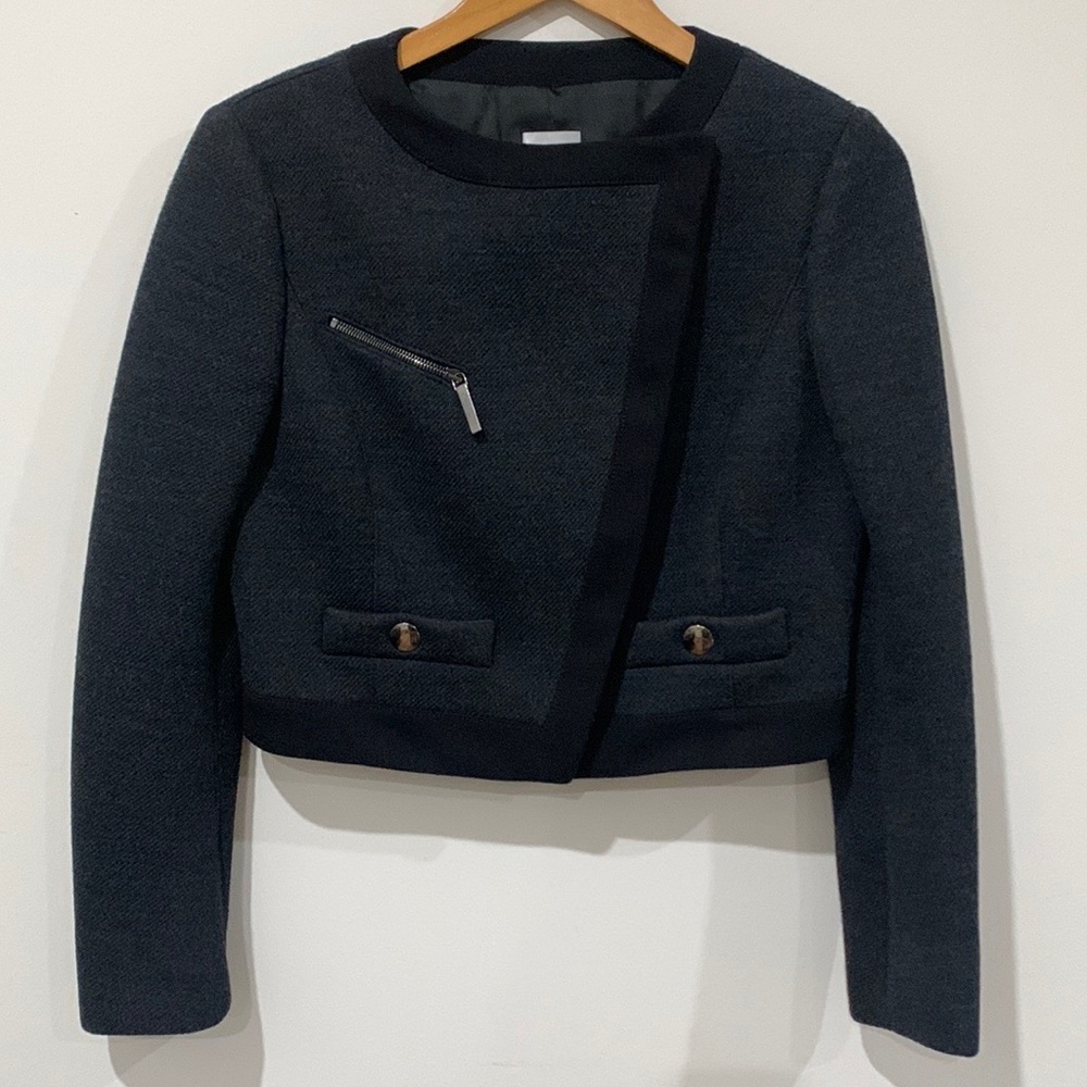 Philosophy di Alberta Ferretti Jacket. Pre-loved Black/Grey Jacket.